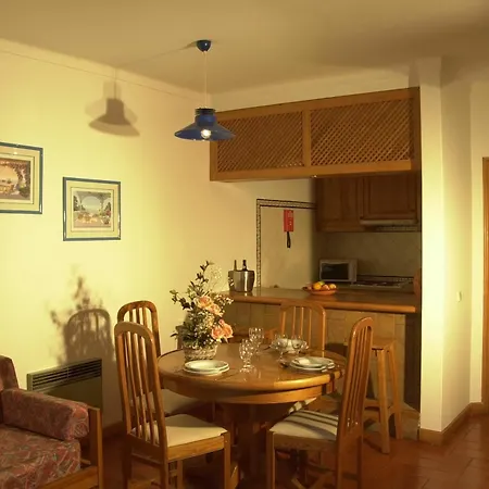 With One Bedroom In Albufeira, With Pool Access And Balcony * Albufeira